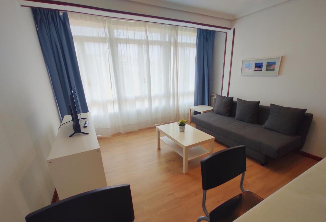 Apartamentos El Jornu Llanes Esterno foto