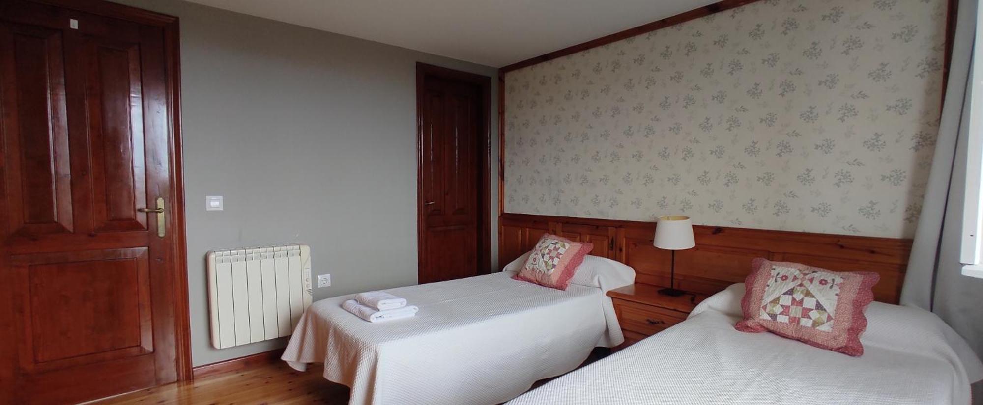 Apartamentos El Jornu Llanes Esterno foto