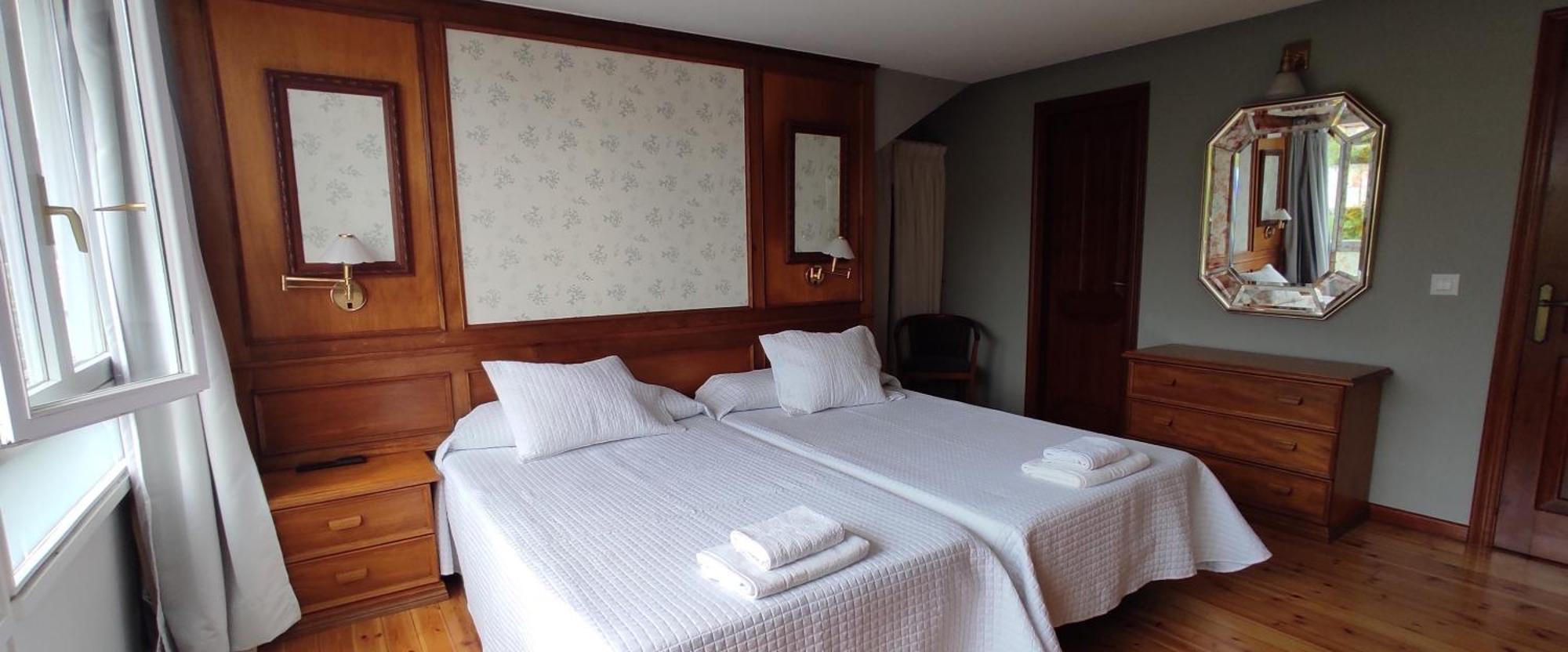 Apartamentos El Jornu Llanes Esterno foto